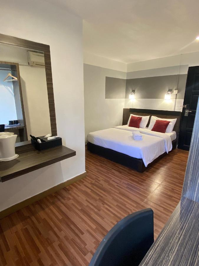 V Hotel Johor Bahru Exteriér fotografie